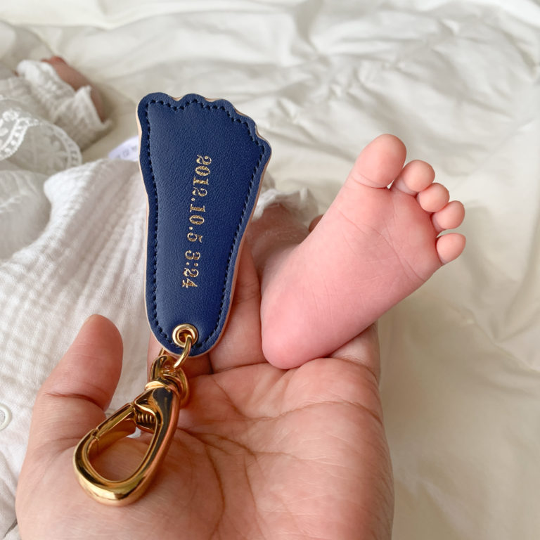 Read more about the article 赤ちゃんの手足型キーホルダーに関して